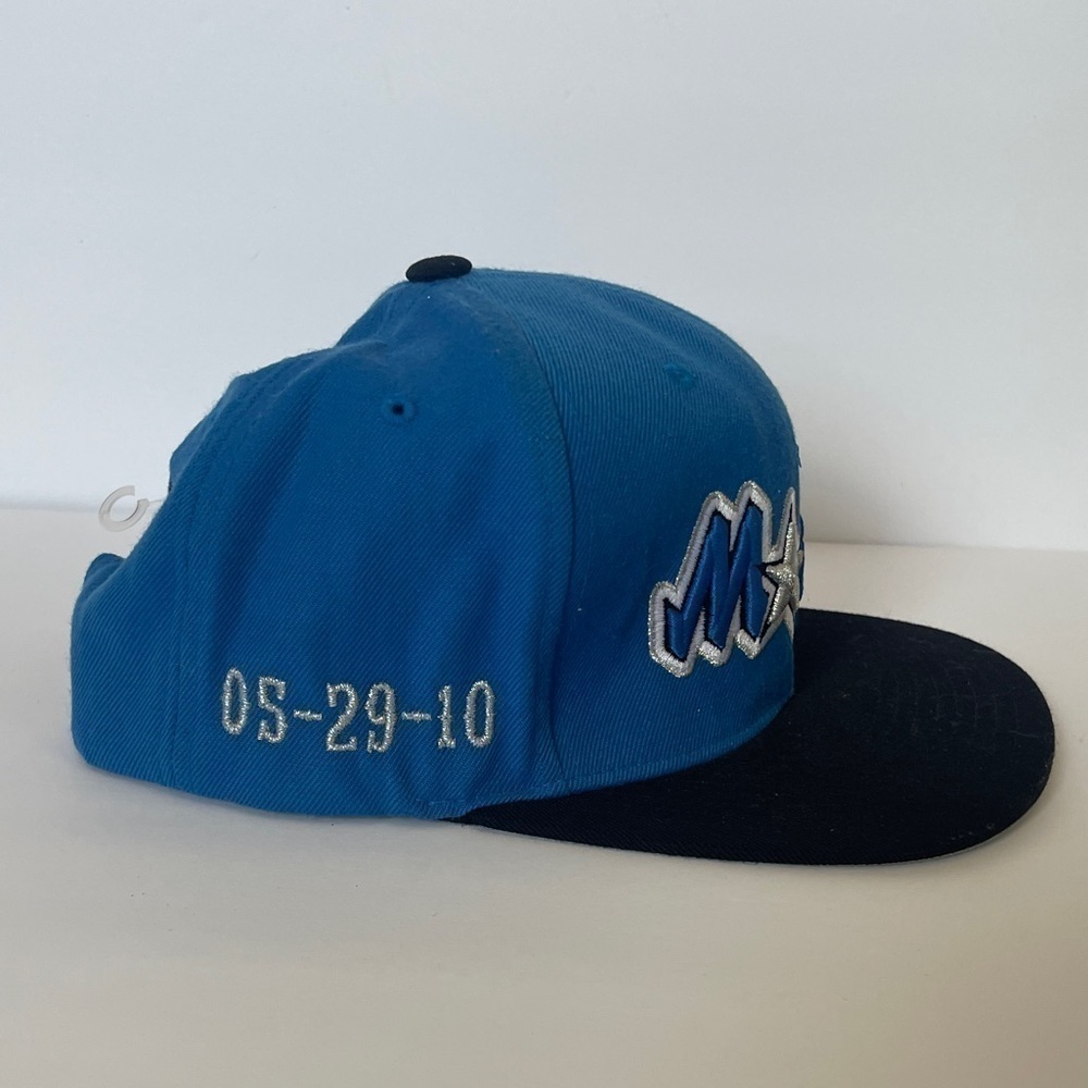 VANTAGE magic SnapBack cap one size fits all - Picture 6 of 11